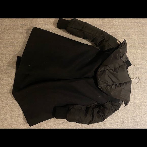 Authentic Moncler Girls Coat - Picture 2 of 4